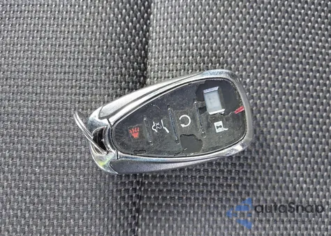 2021 Chevrolet Traverse Fwd Lt Cloth from USA, damaged, VIN 1GNERGKW8MJ138124